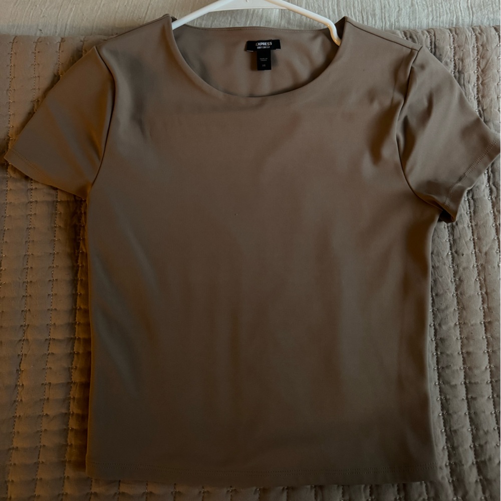 Express Taupe Short Sleeve Blouse
